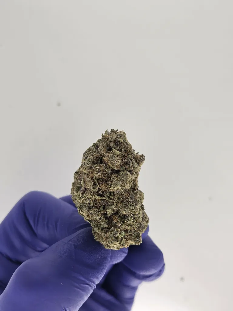 Strawberry cream nug.webp